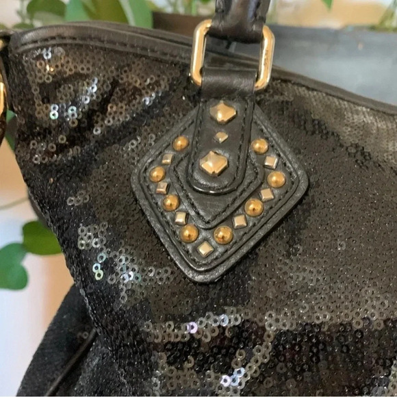 MCM Limited  Edition two-way bag - Picture 4 of 11